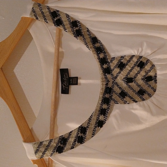 Thalia Cold Shoulder Top - Picture 3 of 3